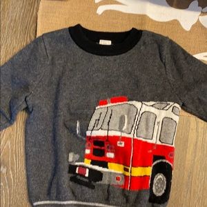 Gap fire truck sweater size 2 years
